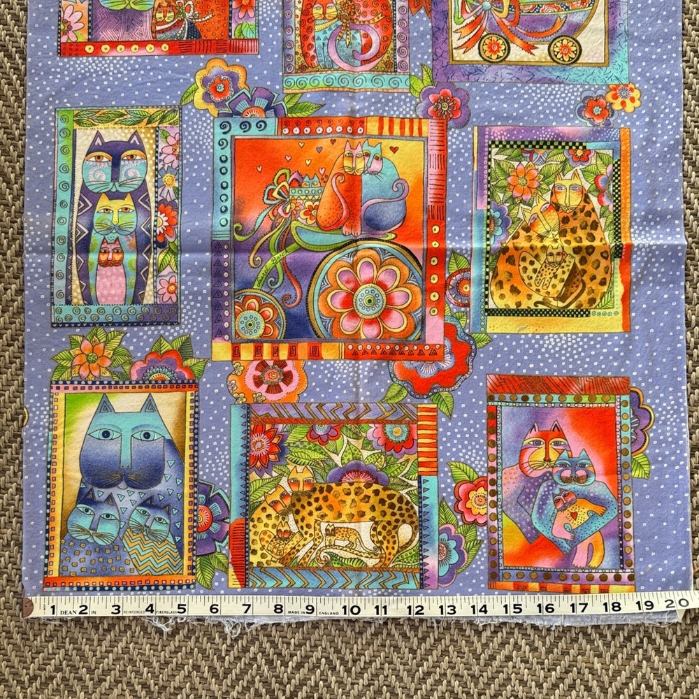 Colorful Cat-Themed 2 panels, Laurel Burch fabric - Picture 2 of 4